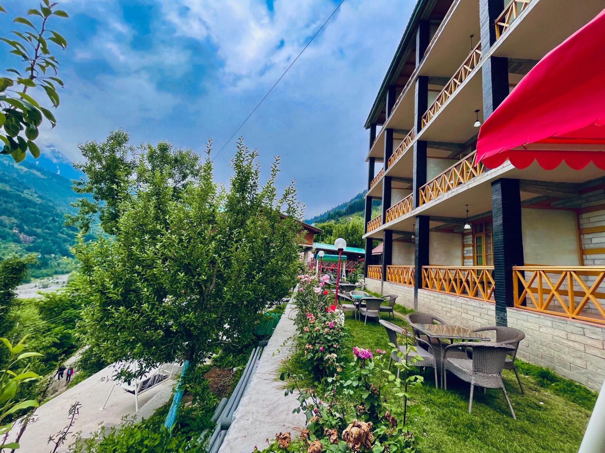 Naina Spring Resort, Manali - Away From City Hustle Manali (Himachal Pradesh) Exterior photo