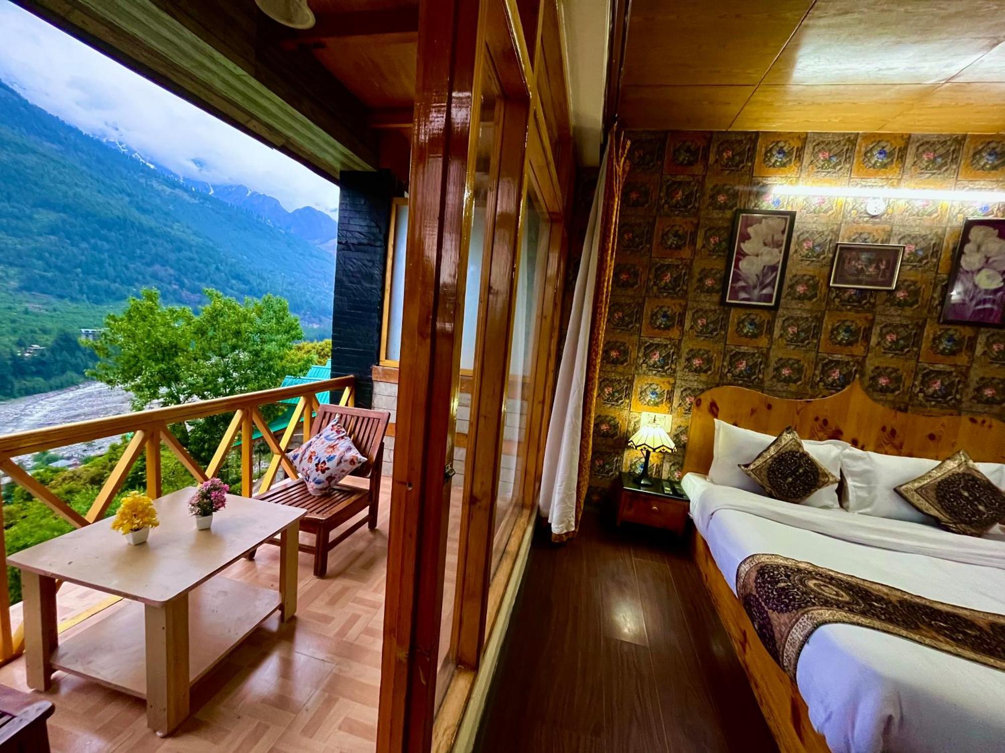 Naina Spring Resort, Manali - Away From City Hustle Manali (Himachal Pradesh) Exterior photo